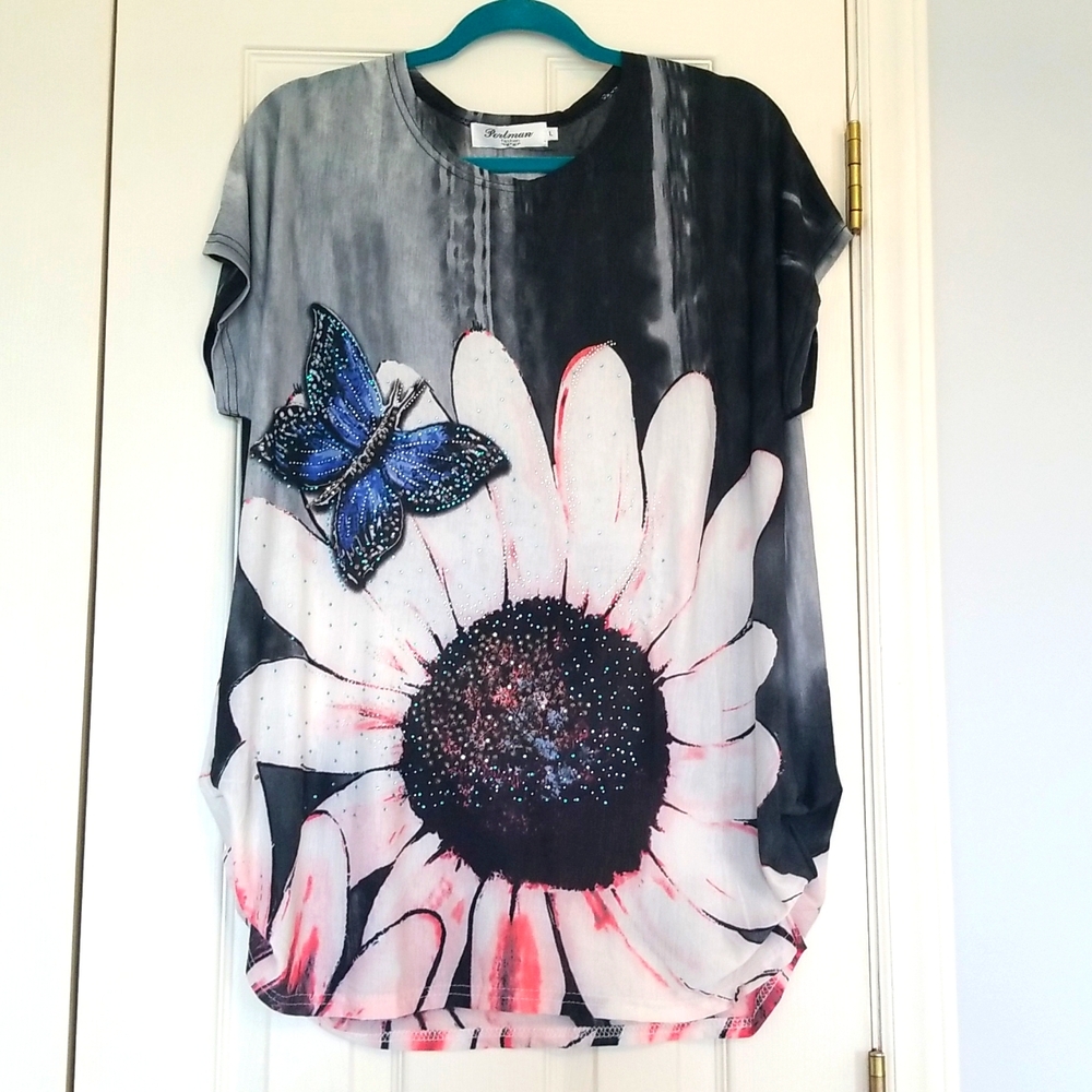 Portman Fashion Short Sleeve Top, Flower W Butterfly Design, Crystal Accents, L